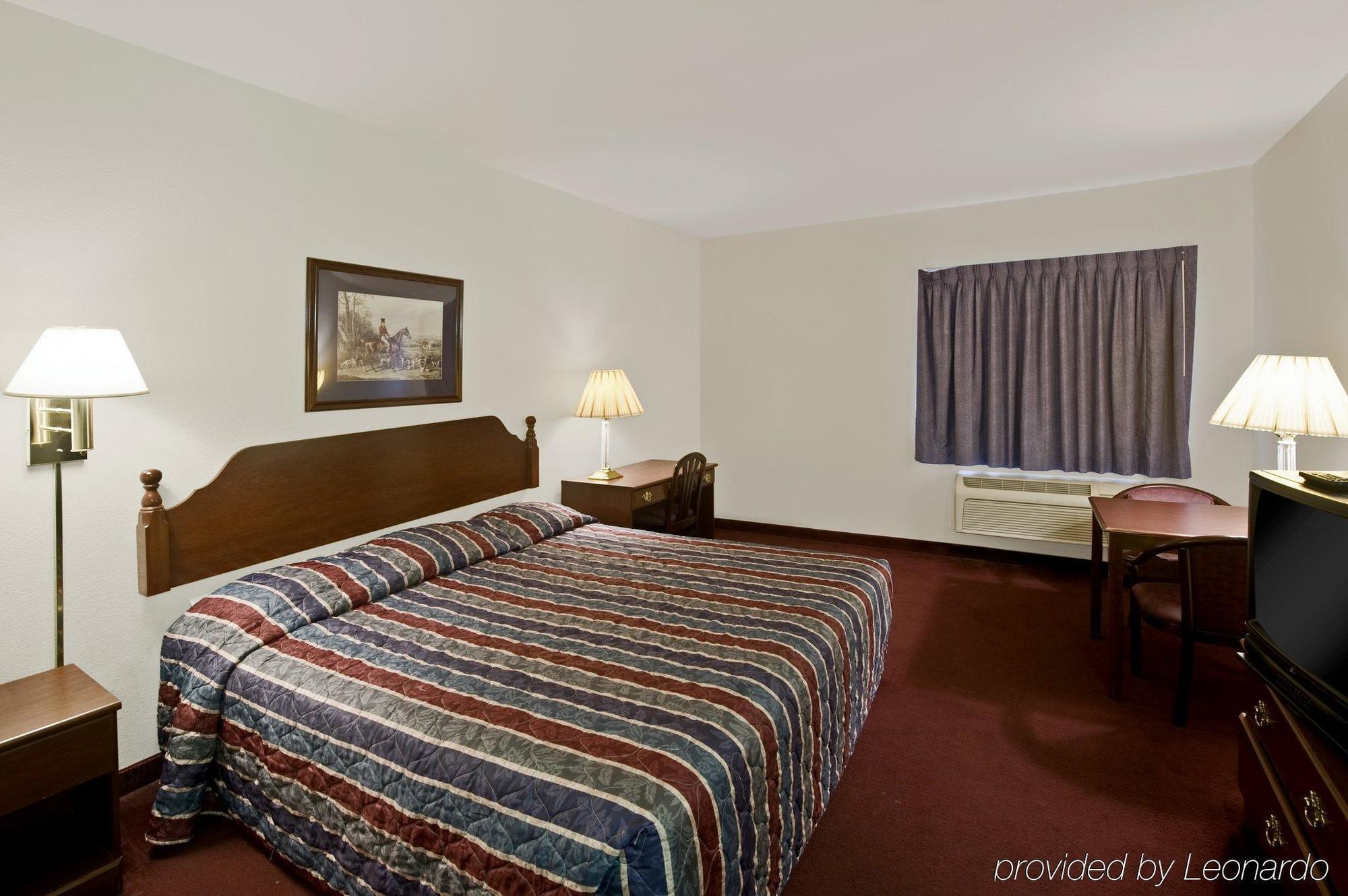 Americas Best Value Inn Somerville Texas Quarto foto